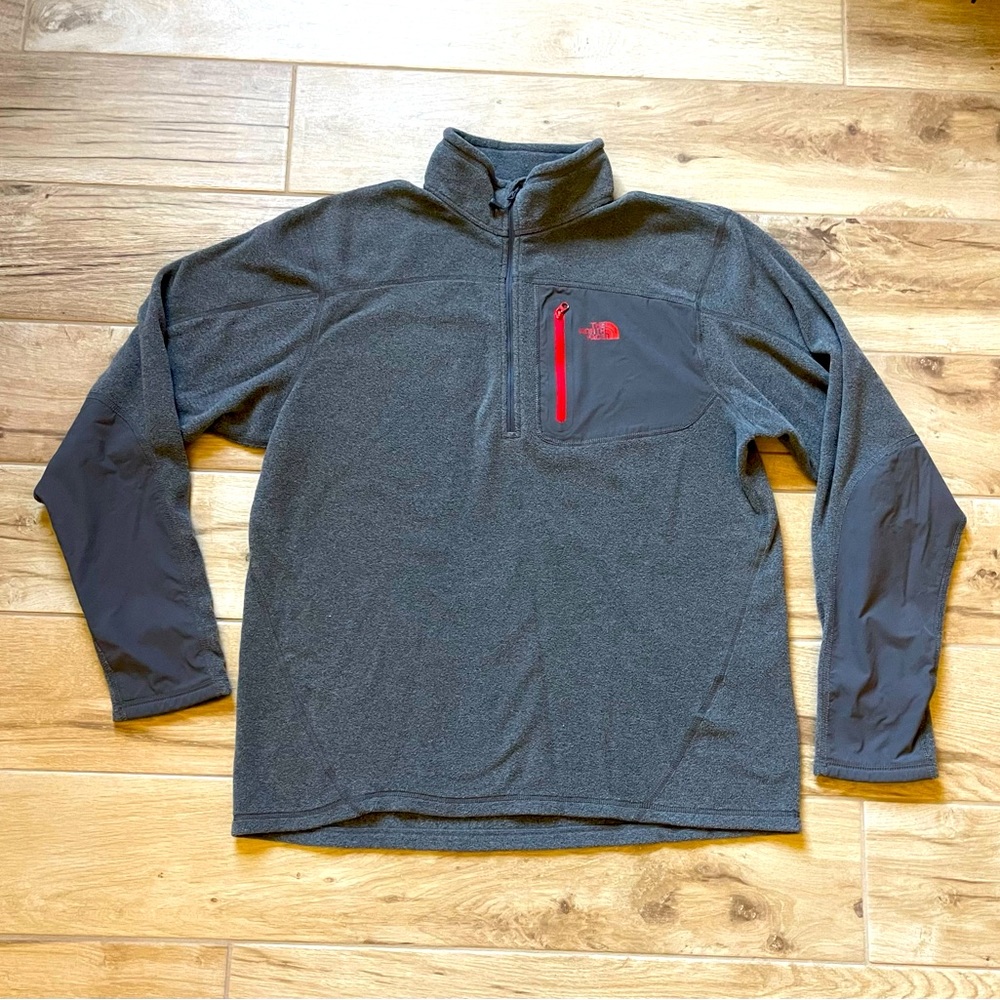 Men’s fleece Half-Zip Sweatshirt. Size Medium